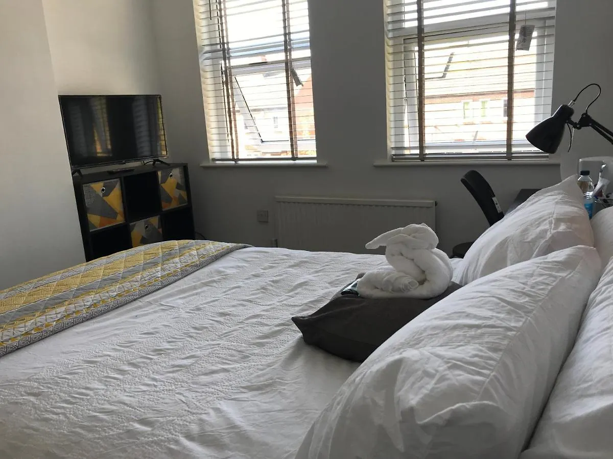 Cinderhouse Highbury Vale Apartment Nottingham 0*,